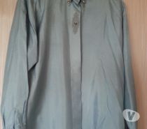 Vêtements occasion Molenbeek-Saint-Jean - Photos Vivastreet Chemisier à longues manches